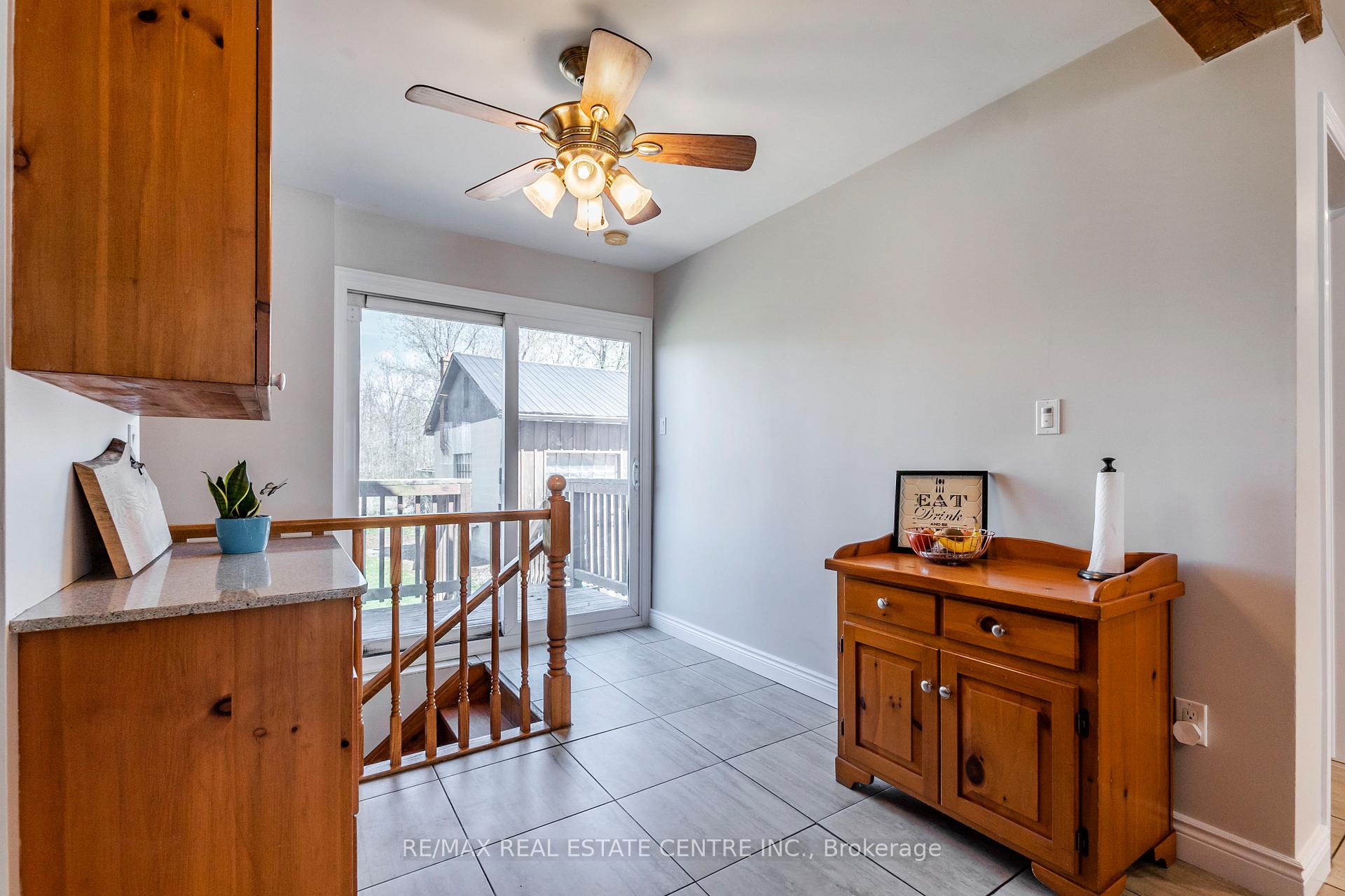 Photo 15 of 4169 Concession 11, Puslinch, Rural Puslinch East — HOMEH