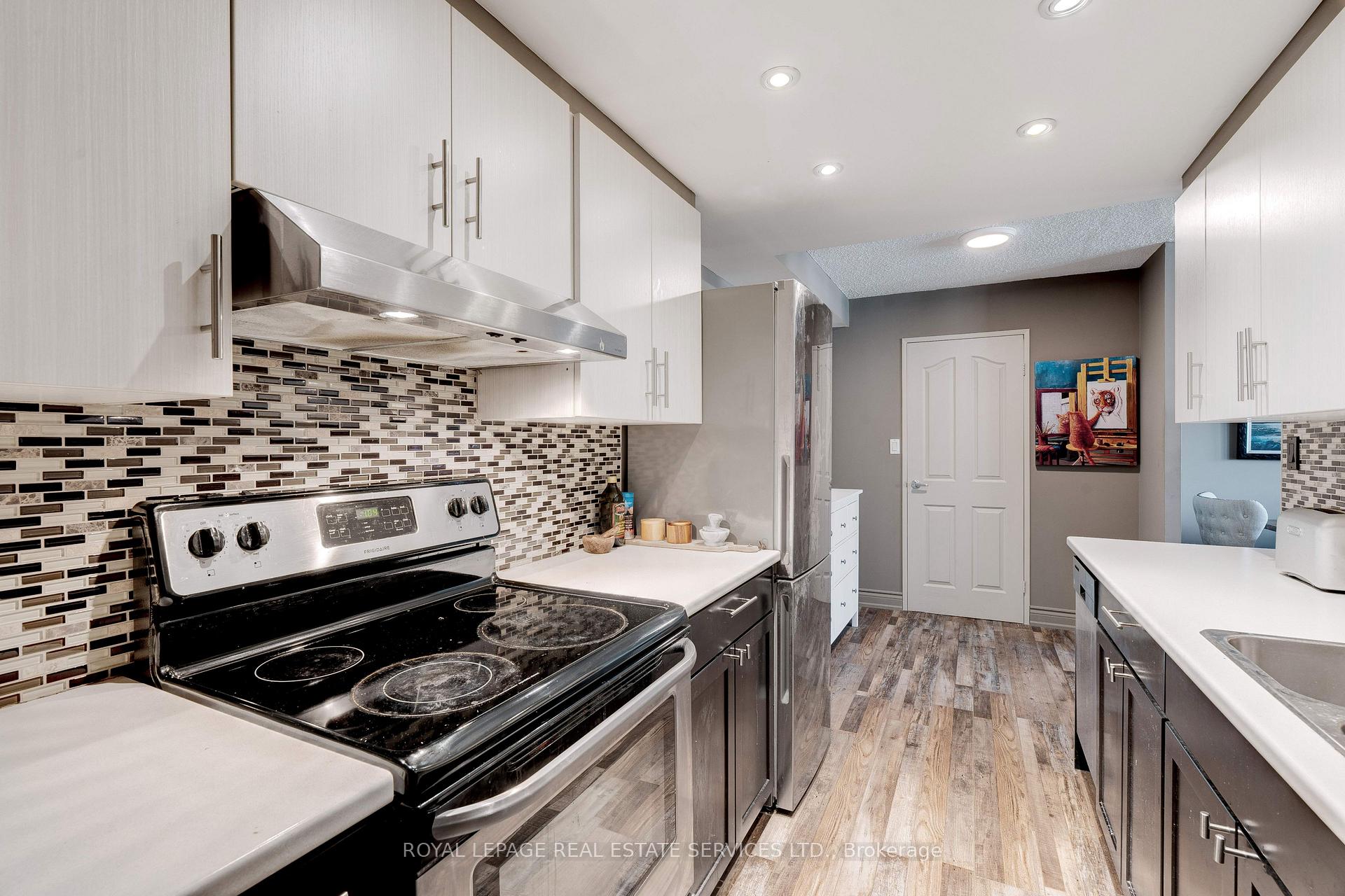 Photo 31 of Unit 808, 120 Duke Street, Hamilton, Durand — HOMEH