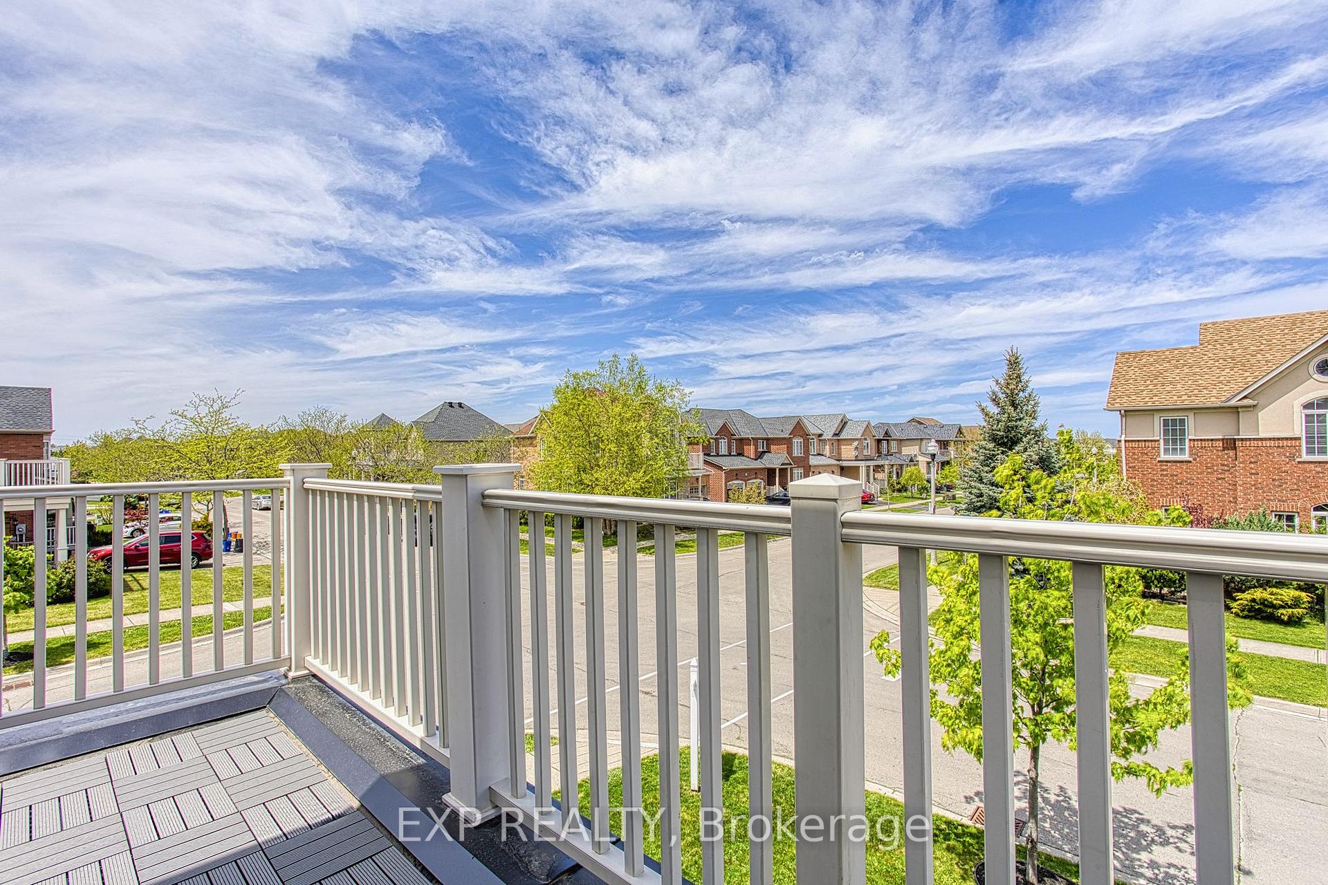 Photo 29 of 6 Greenstem Crescent, Hamilton, Winona Park — HOMEH