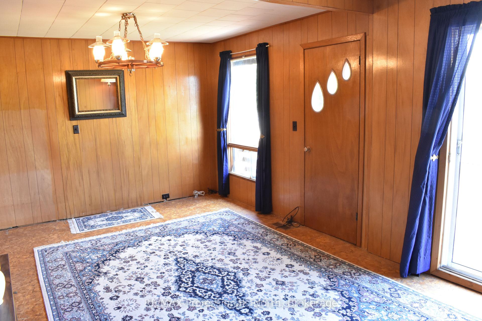 Photo 14 of 12802 Highway 35, Minden Hills, Minden — HOMEH