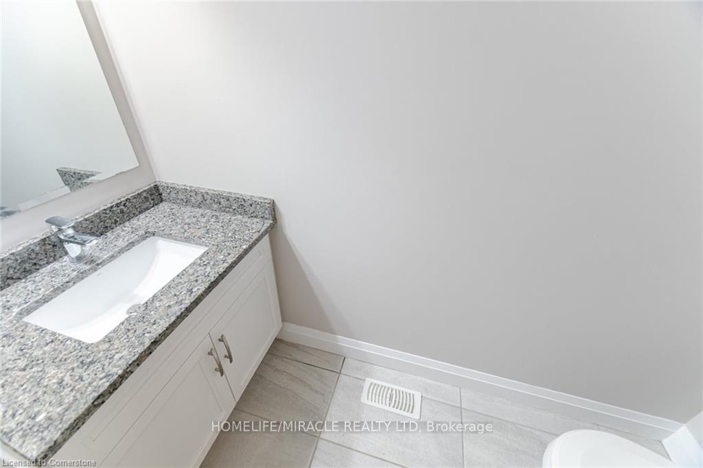 Photo 16 of 14 Newstead Road, Brant, Paris — HOMEH