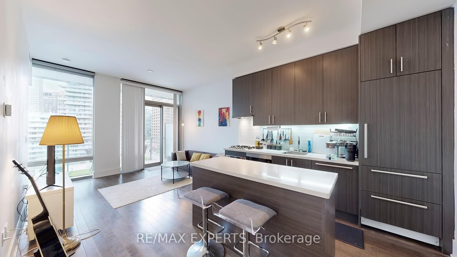 Photo 8 of Unit 934, 39 Queens Quay E, Toronto, Waterfront Communities — HOMEH