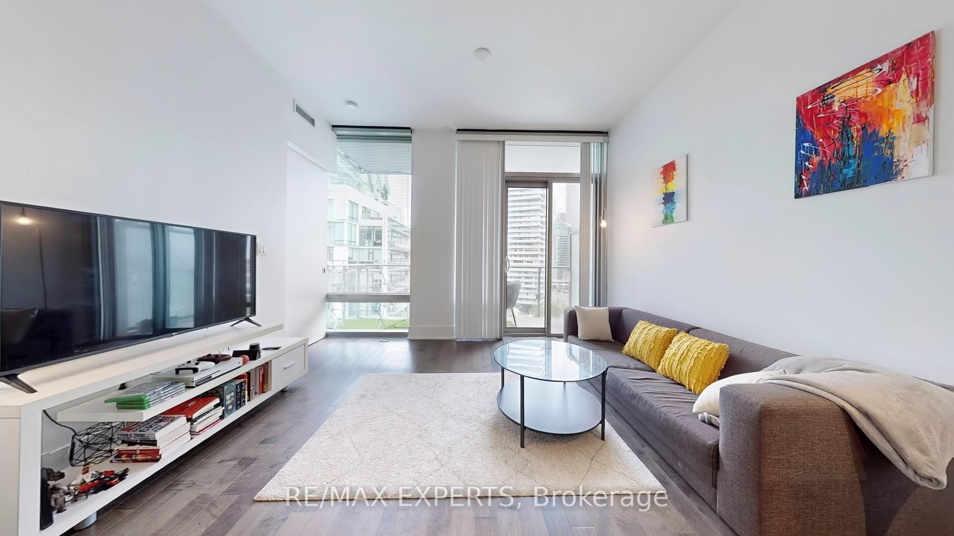 Photo 11 of Unit 934, 39 Queens Quay E, Toronto, Waterfront Communities — HOMEH
