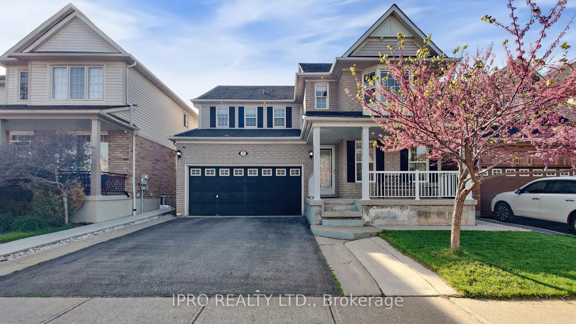 Photo 26 of 35 Redcastle Street, Brampton, Fletcher's Meadow — HOMEH