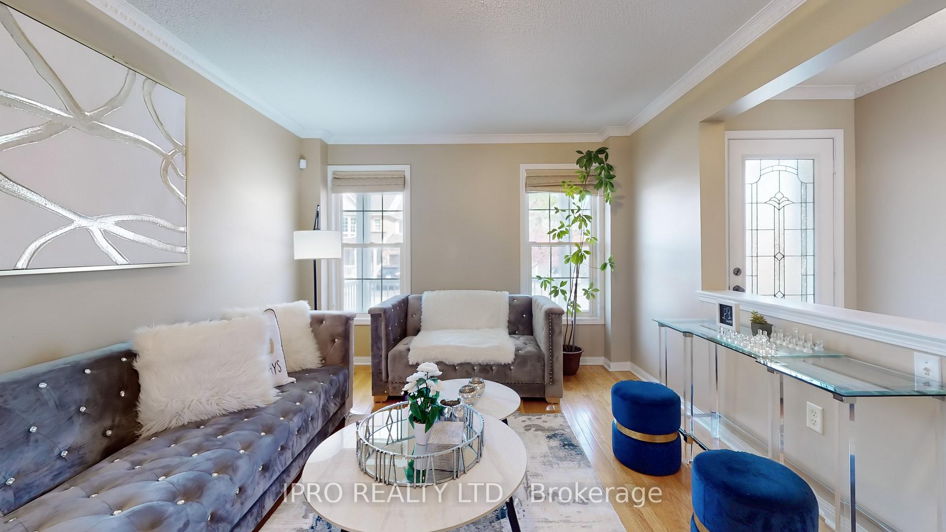 Photo 7 of 35 Redcastle Street, Brampton, Fletcher's Meadow — HOMEH