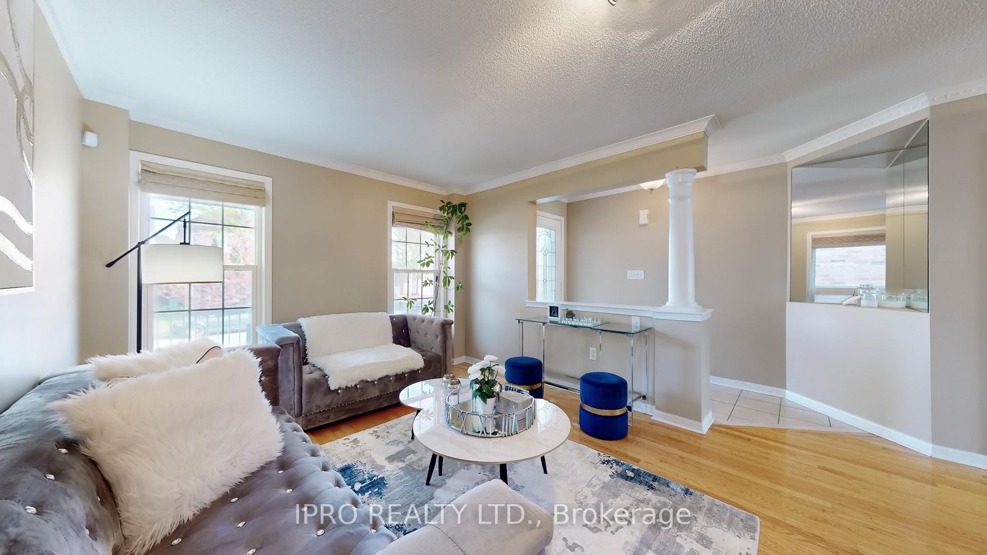 Photo 20 of 35 Redcastle Street, Brampton, Fletcher's Meadow — HOMEH