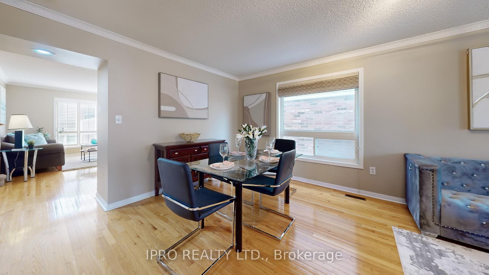 Photo 41 of 35 Redcastle Street, Brampton, Fletcher's Meadow — HOMEH