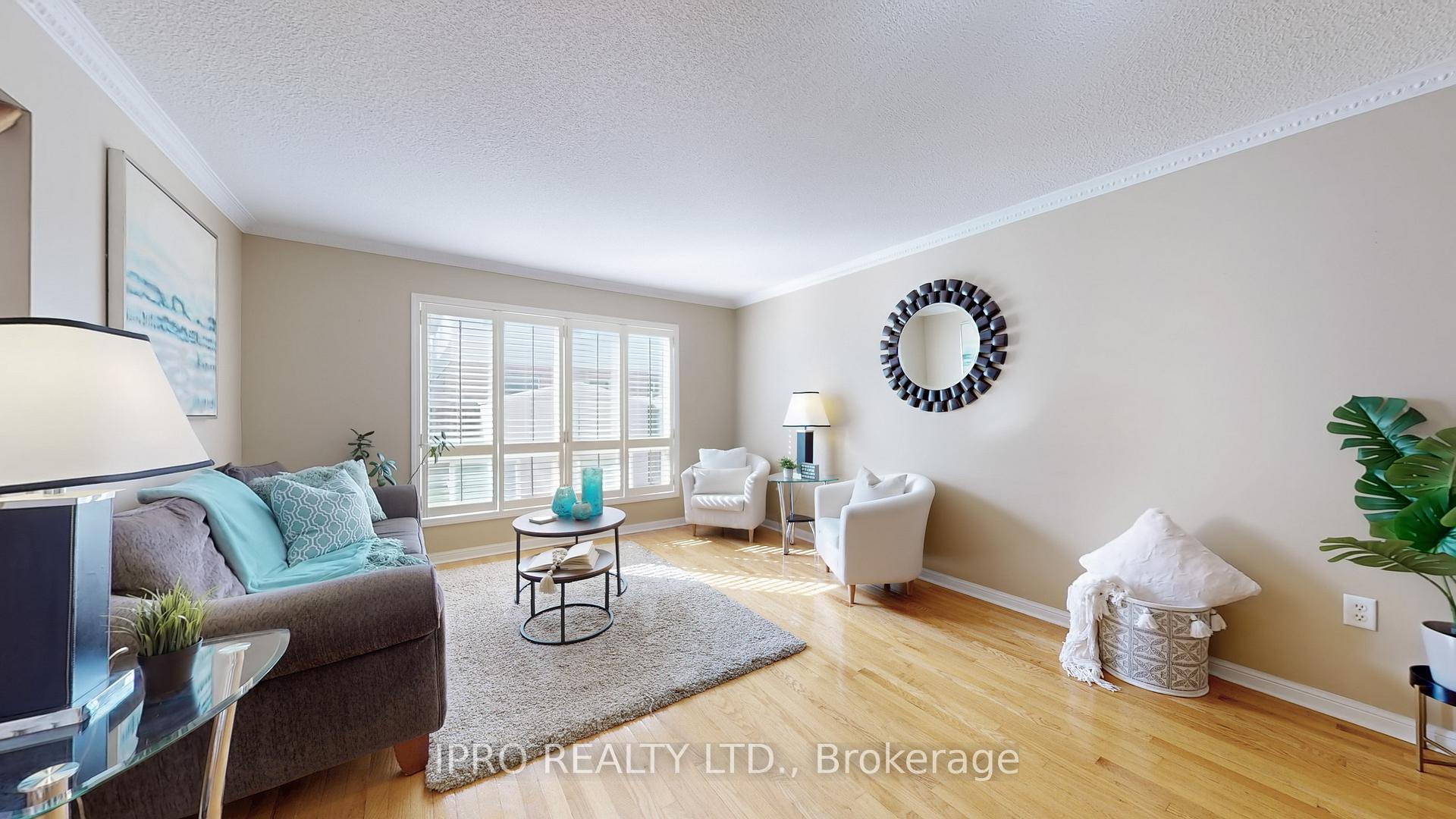 Photo 12 of 35 Redcastle Street, Brampton, Fletcher's Meadow — HOMEH