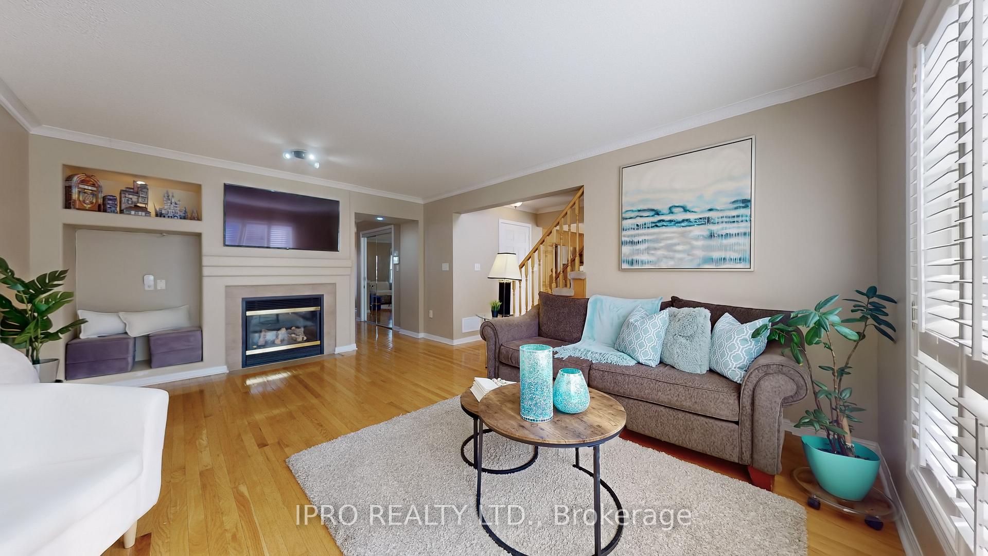 Photo 13 of 35 Redcastle Street, Brampton, Fletcher's Meadow — HOMEH