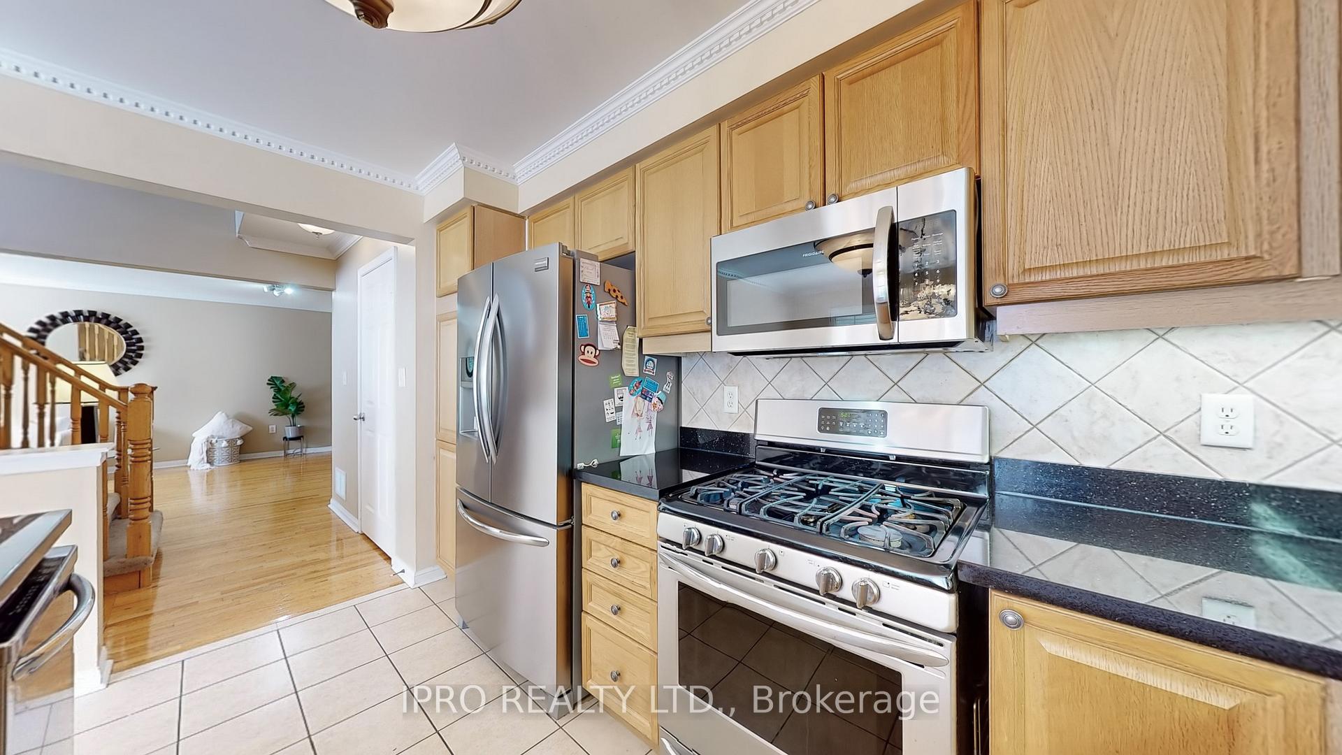Photo 35 of 35 Redcastle Street, Brampton, Fletcher's Meadow — HOMEH
