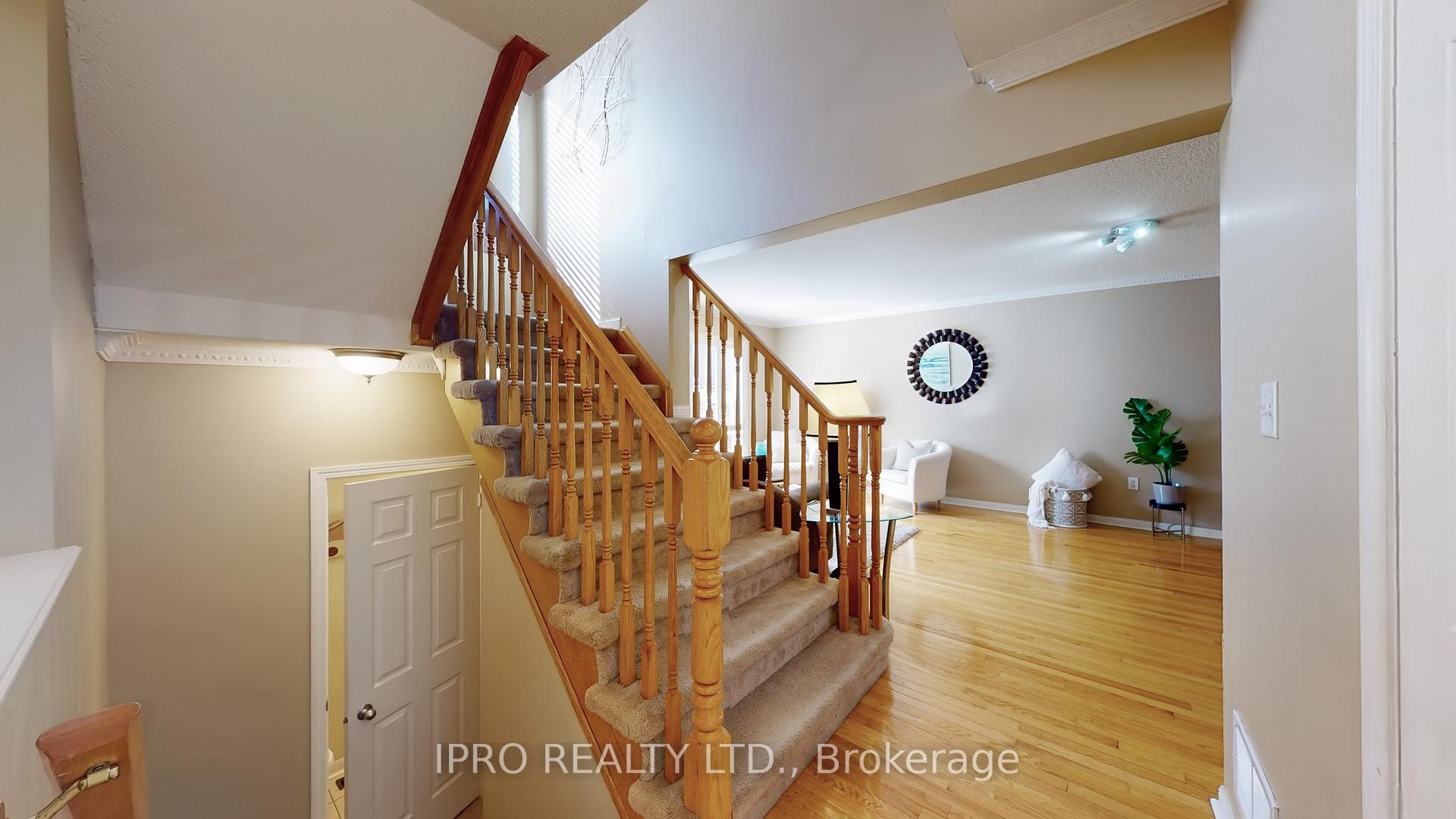 Photo 14 of 35 Redcastle Street, Brampton, Fletcher's Meadow — HOMEH