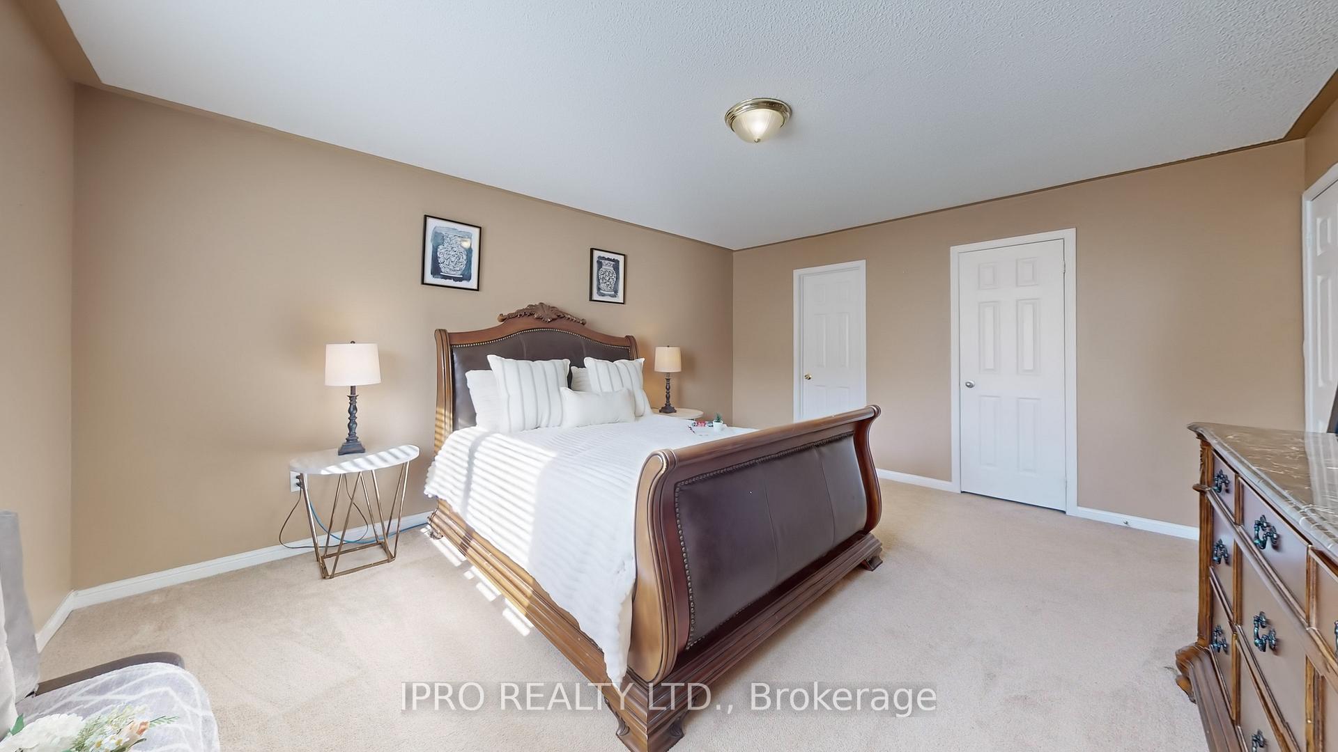 Photo 44 of 35 Redcastle Street, Brampton, Fletcher's Meadow — HOMEH