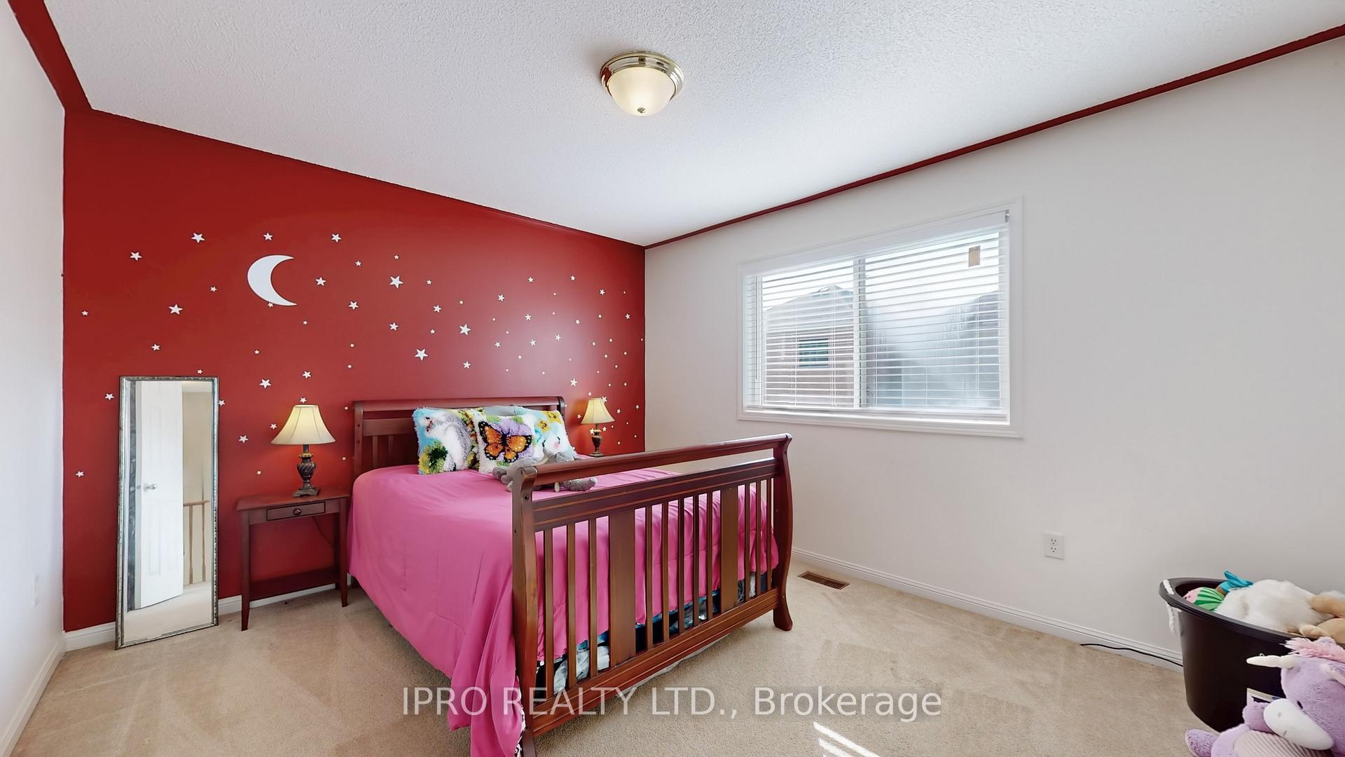 Photo 37 of 35 Redcastle Street, Brampton, Fletcher's Meadow — HOMEH