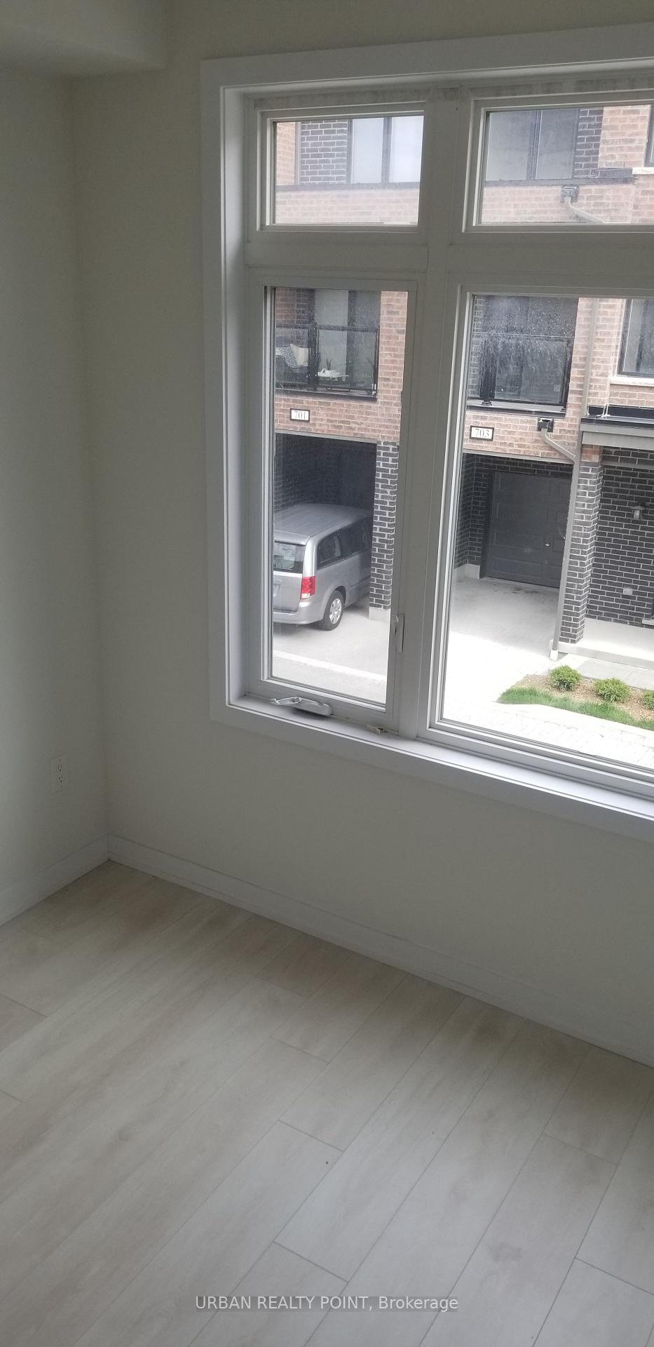 Photo 6 of Unit 1306, 1865 Pickering Parkway, Pickering, Village East — HOMEH