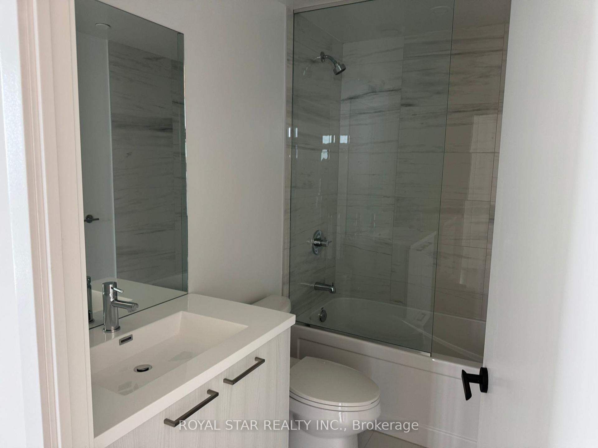 Photo 9 of Unit 4302, 225 Commerce Street, Vaughan, Vaughan Corporate Centre — HOMEH
