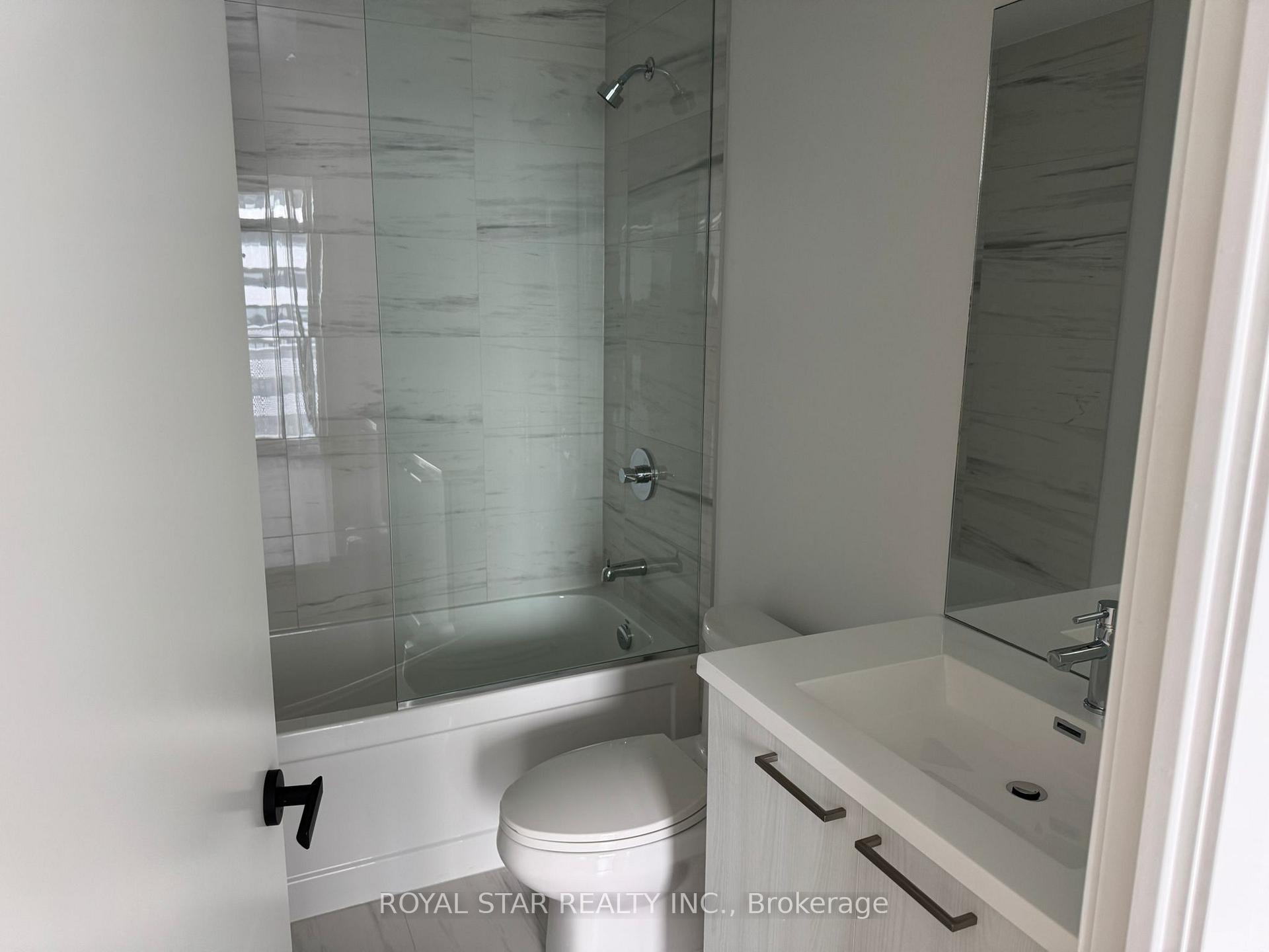 Photo 10 of Unit 4302, 225 Commerce Street, Vaughan, Vaughan Corporate Centre — HOMEH