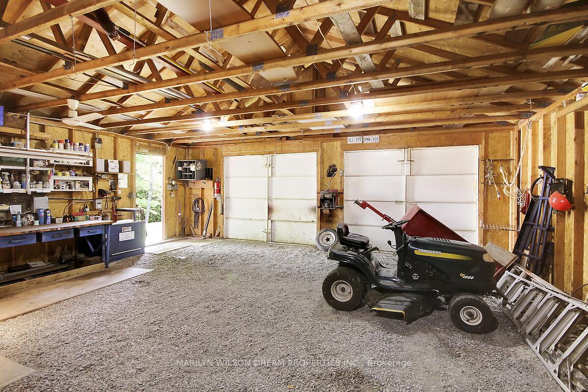 Photo 31 of 67 Meadow Lane, Frontenac, Frontenac South — HOMEH