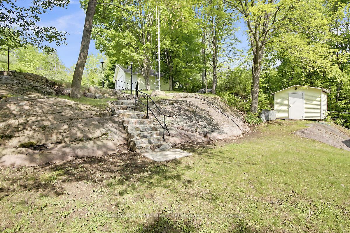Photo 32 of 67 Meadow Lane, Frontenac, Frontenac South — HOMEH