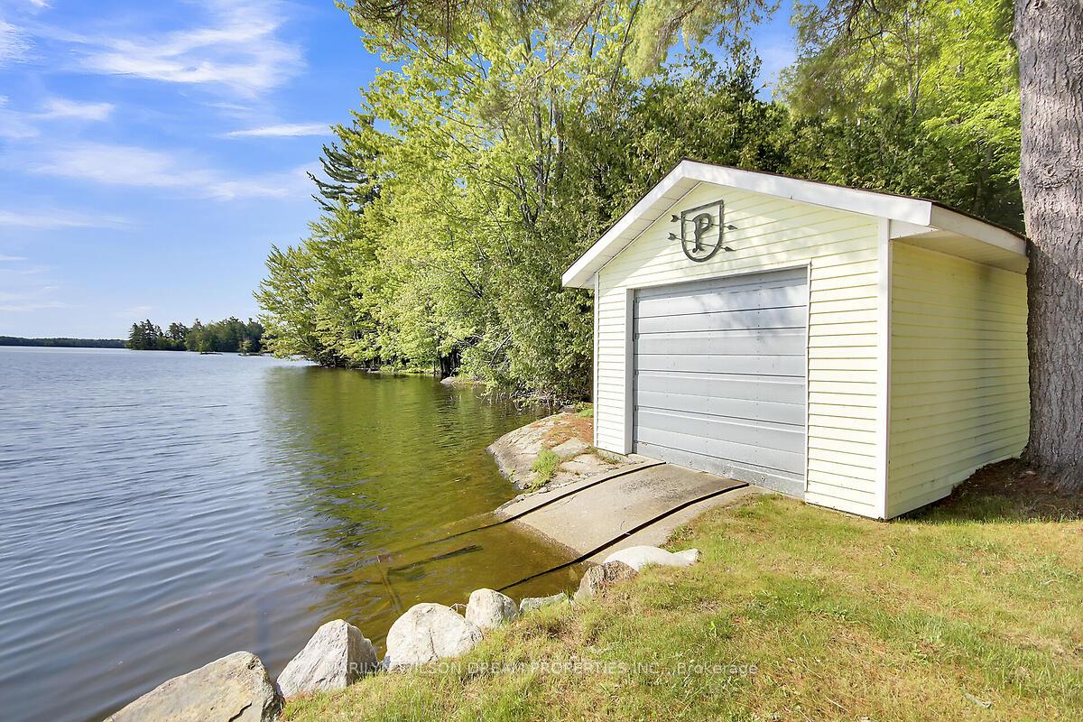 Photo 37 of 67 Meadow Lane, Frontenac, Frontenac South — HOMEH
