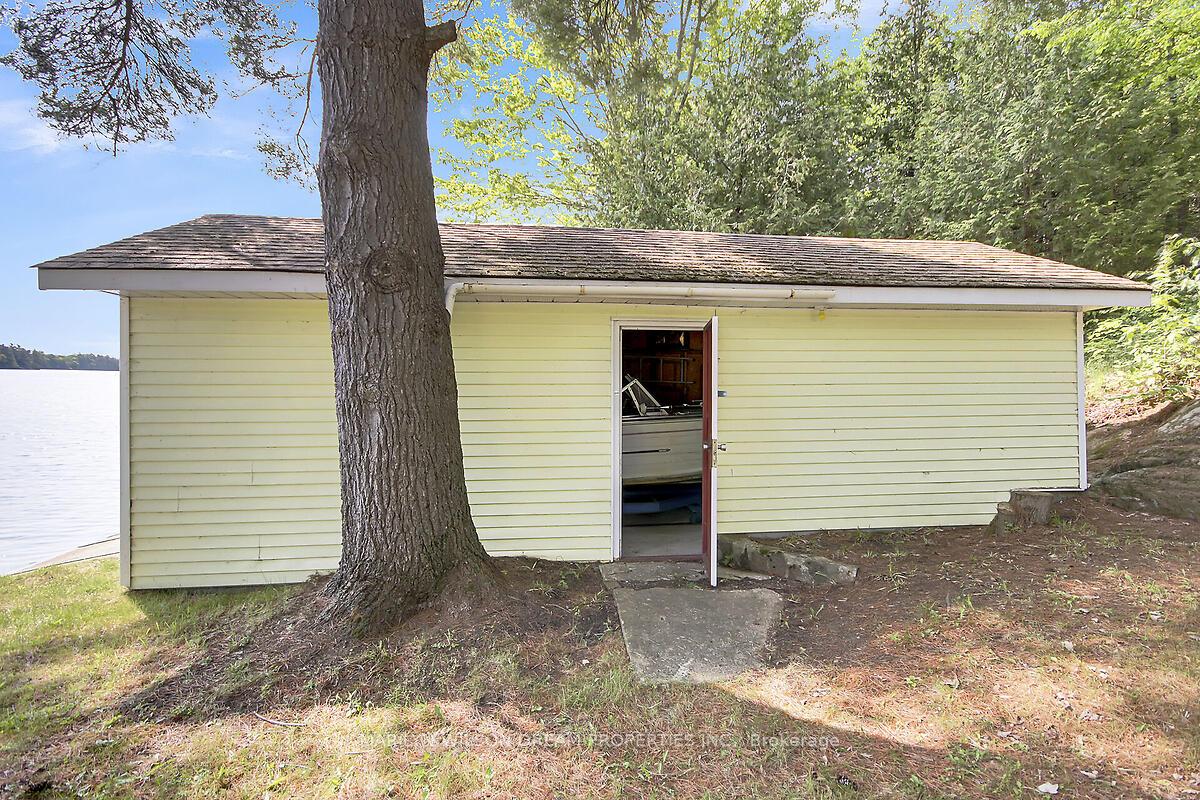 Photo 38 of 67 Meadow Lane, Frontenac, Frontenac South — HOMEH