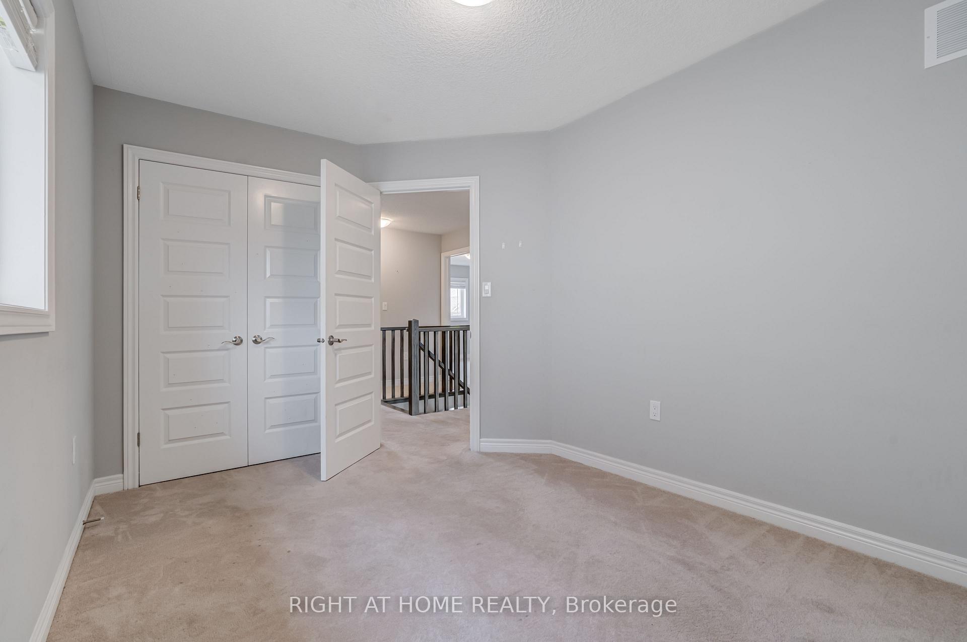 Photo 19 of 71 Cittadella Boulevard, Hamilton, Rural Glanbrook — HOMEH