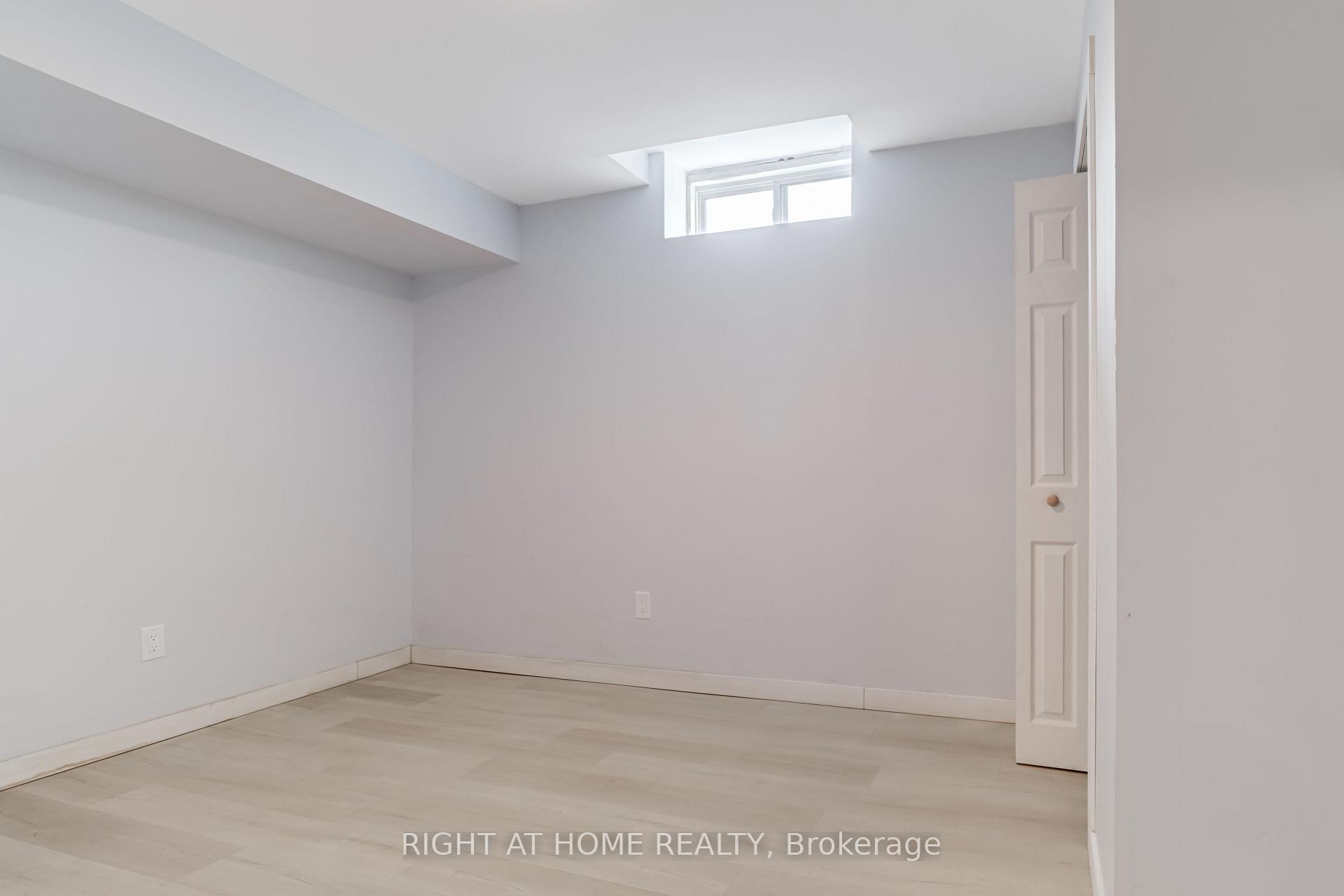 Photo 35 of 71 Cittadella Boulevard, Hamilton, Rural Glanbrook — HOMEH