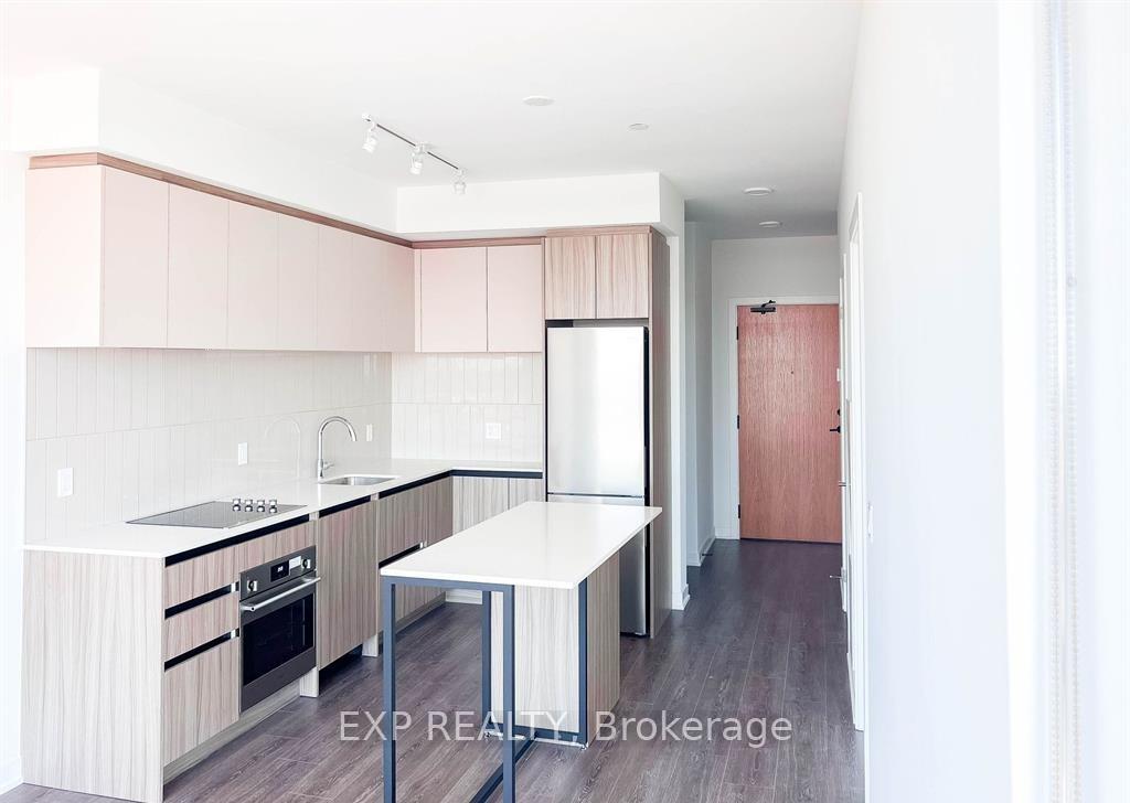 Photo 4 of Unit B-0706, 7950 Bathurst Street, Vaughan, Beverley Glen — HOMEH