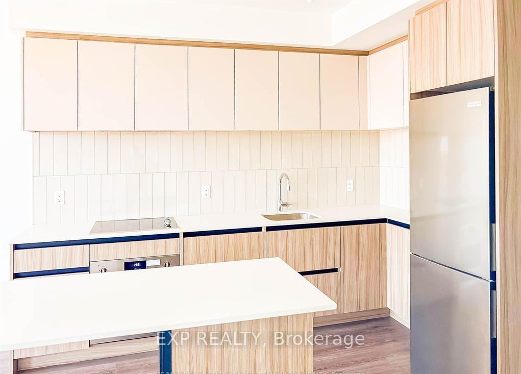 Photo 5 of Unit B-0706, 7950 Bathurst Street, Vaughan, Beverley Glen — HOMEH