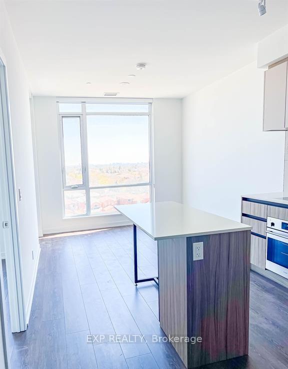 Photo 7 of Unit B-0706, 7950 Bathurst Street, Vaughan, Beverley Glen — HOMEH