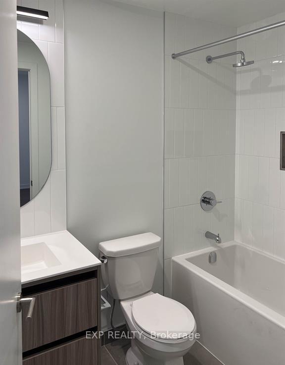 Photo 14 of Unit B-0706, 7950 Bathurst Street, Vaughan, Beverley Glen — HOMEH