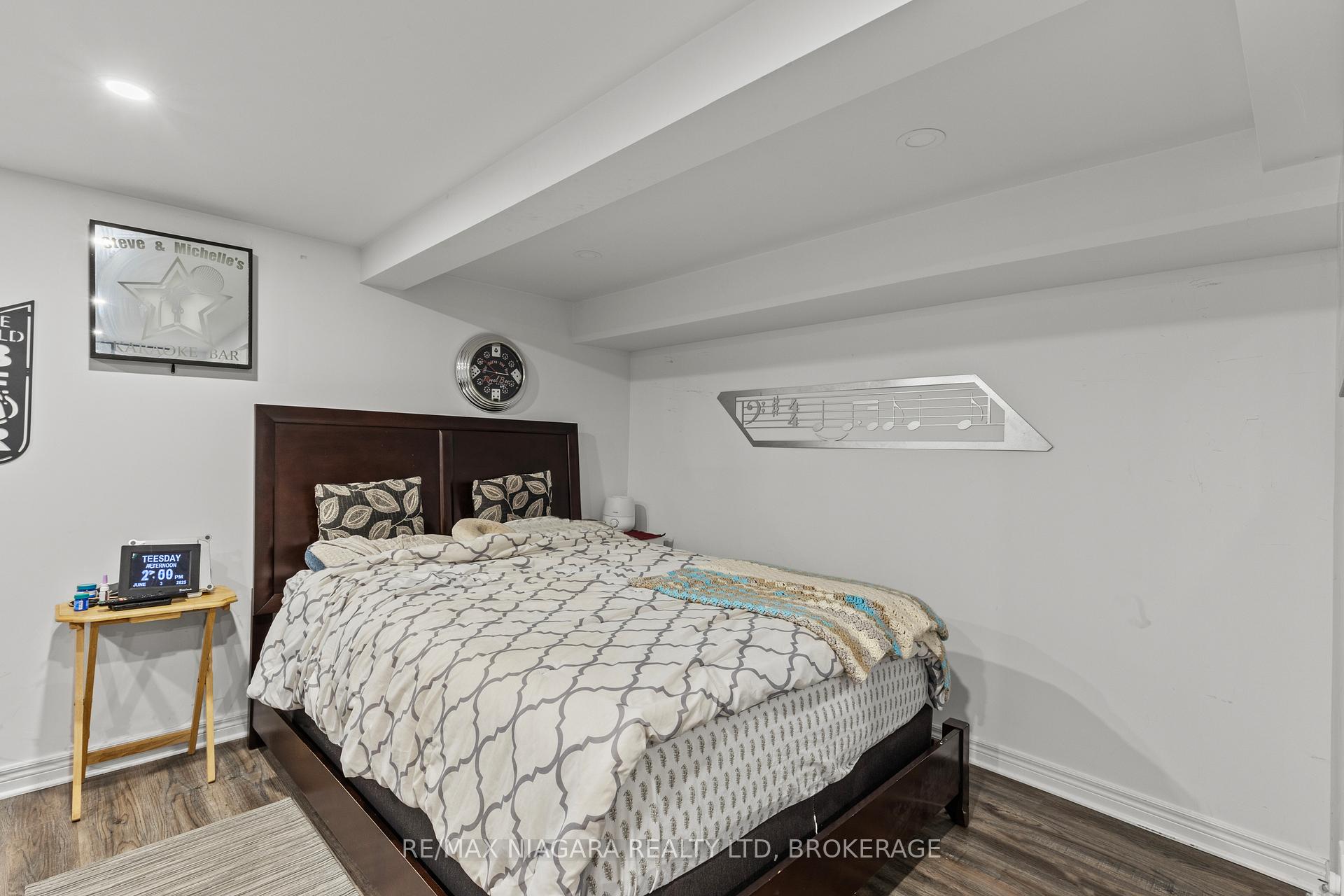 Photo 29 of 41 Allan Drive, St. Catharines, Fairview — HOMEH