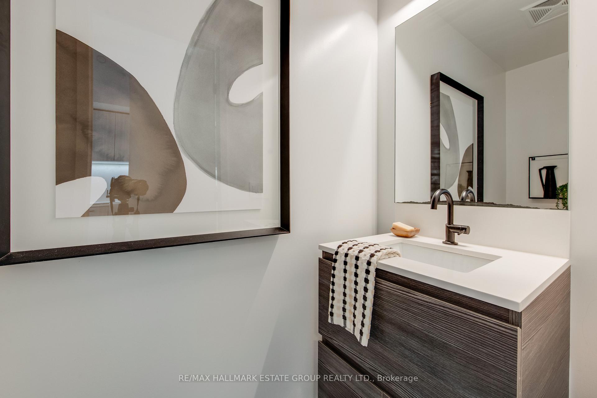 Photo 9 of 673 Kingston Road, Toronto, The Beaches — HOMEH