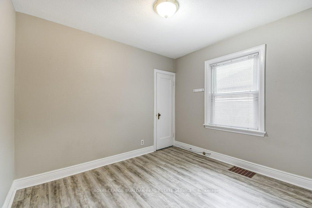 Photo 9 of 15 Glenmount Avenue, Hamilton, Ainslie Wood — HOMEH