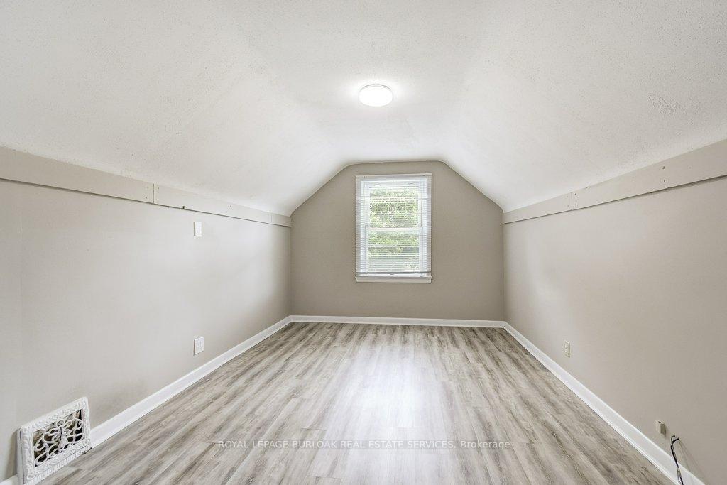 Photo 14 of 15 Glenmount Avenue, Hamilton, Ainslie Wood — HOMEH