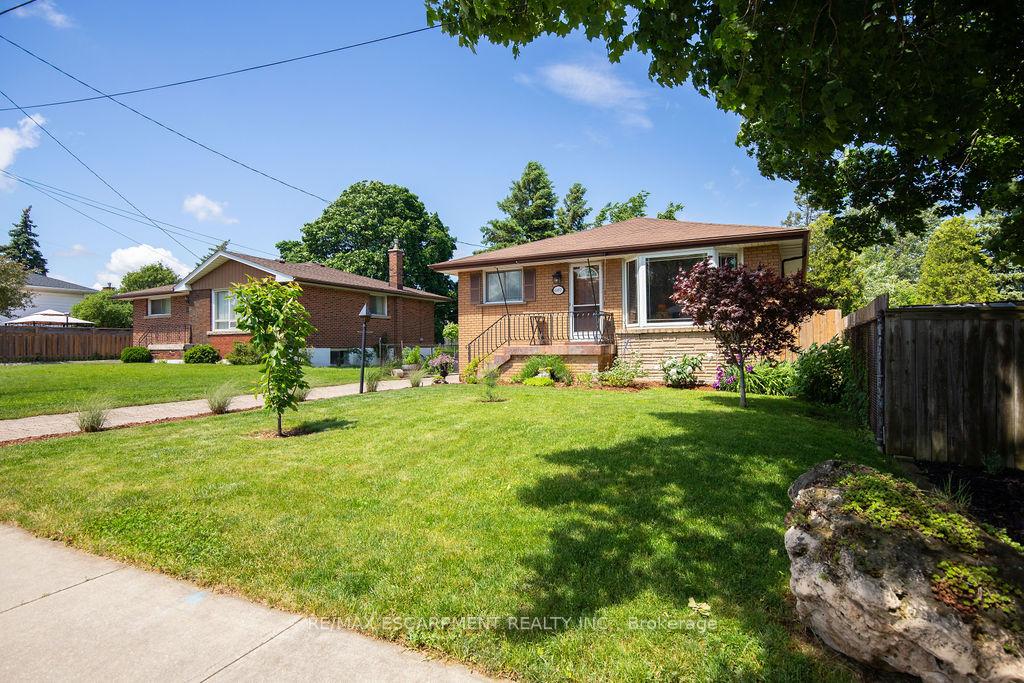 Photo 3 of 607 7th Avenue, Hamilton, Macassa — HOMEH