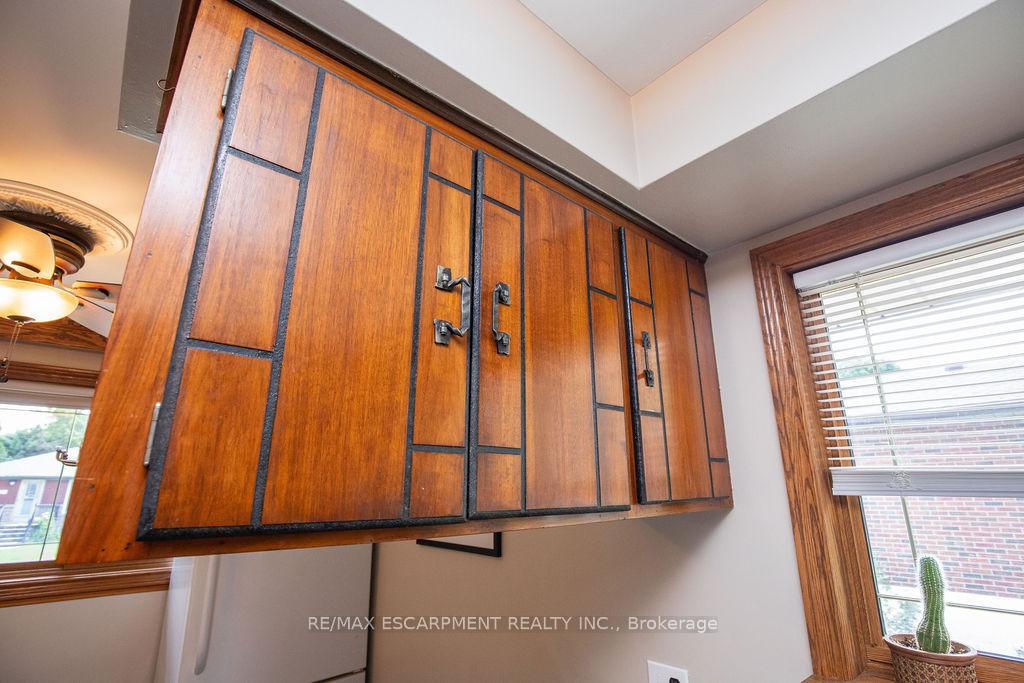 Photo 10 of 607 7th Avenue, Hamilton, Macassa — HOMEH