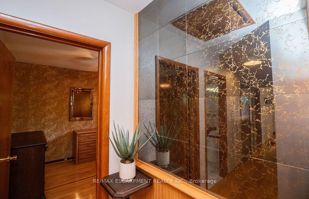 Photo 35 of 607 7th Avenue, Hamilton, Macassa — HOMEH