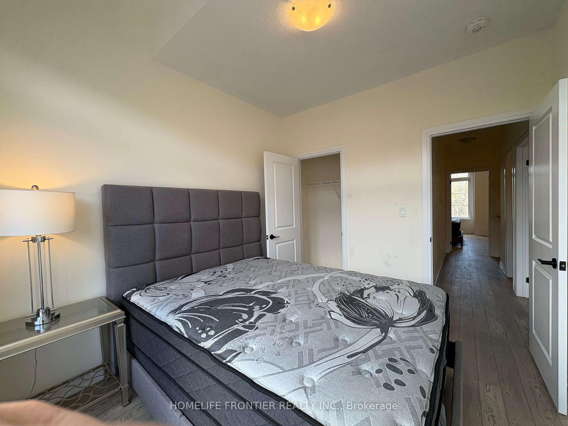 Photo 58 of 118 De La Roche Drive, Vaughan, Vellore Village — HOMEH
