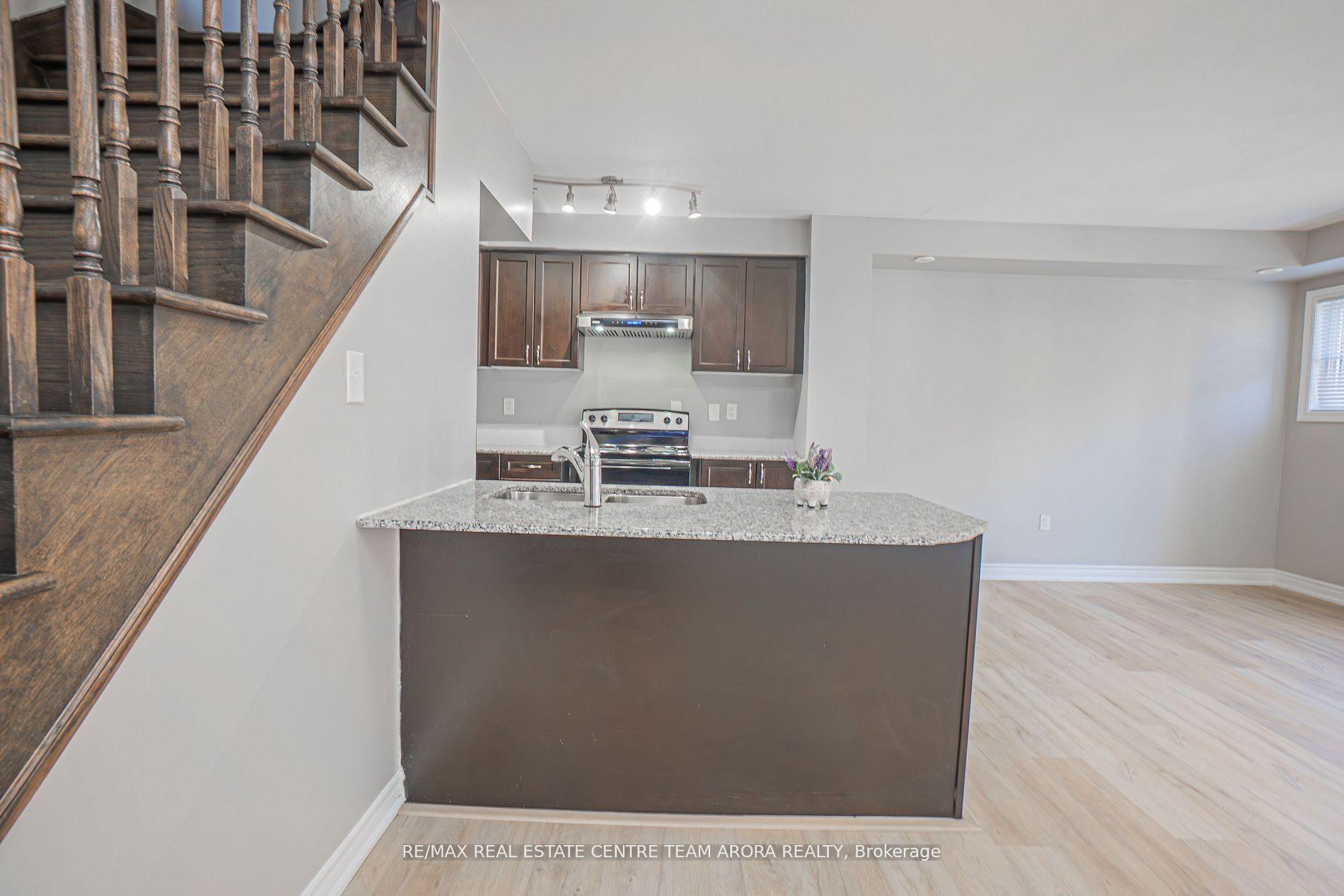 Photo 4 of Unit 20, 200 Veterans Drive, Brampton, Northwest Brampton — HOMEH