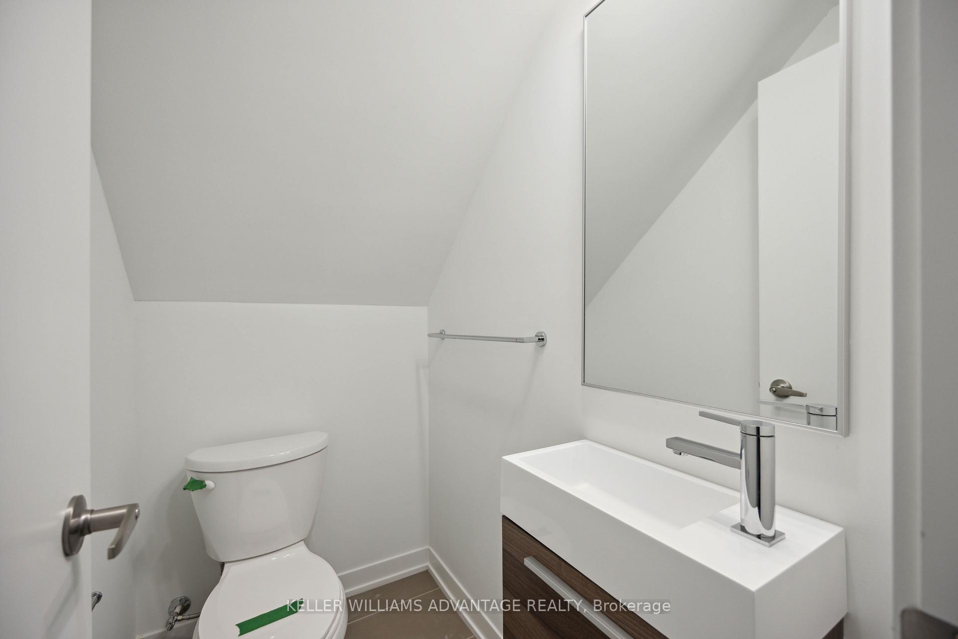 Photo 7 of Unit 16, 88 Turtle Island Road, Toronto, Englemount-Lawrence — HOMEH