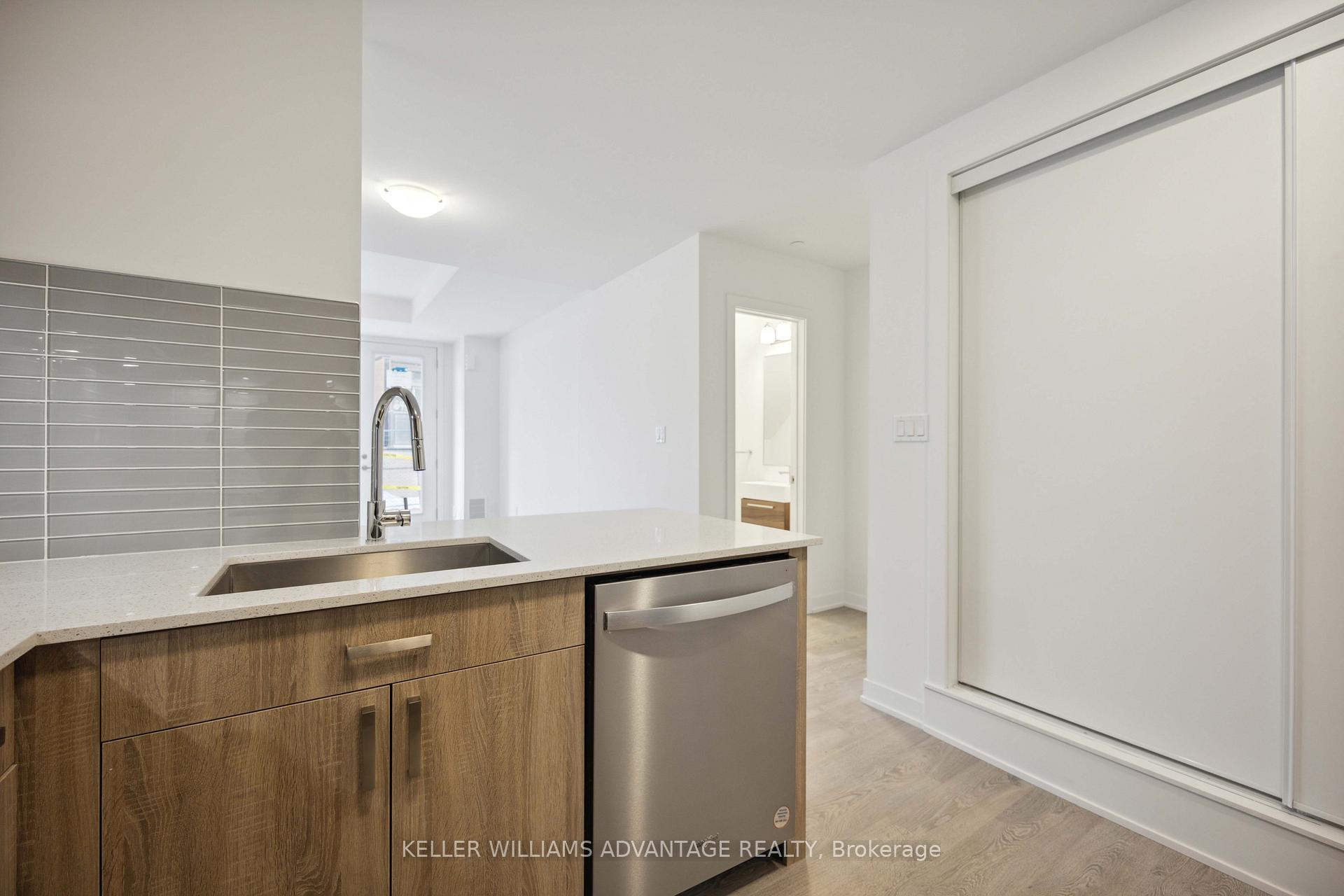 Photo 48 of Unit 16, 88 Turtle Island Road, Toronto, Englemount-Lawrence — HOMEH