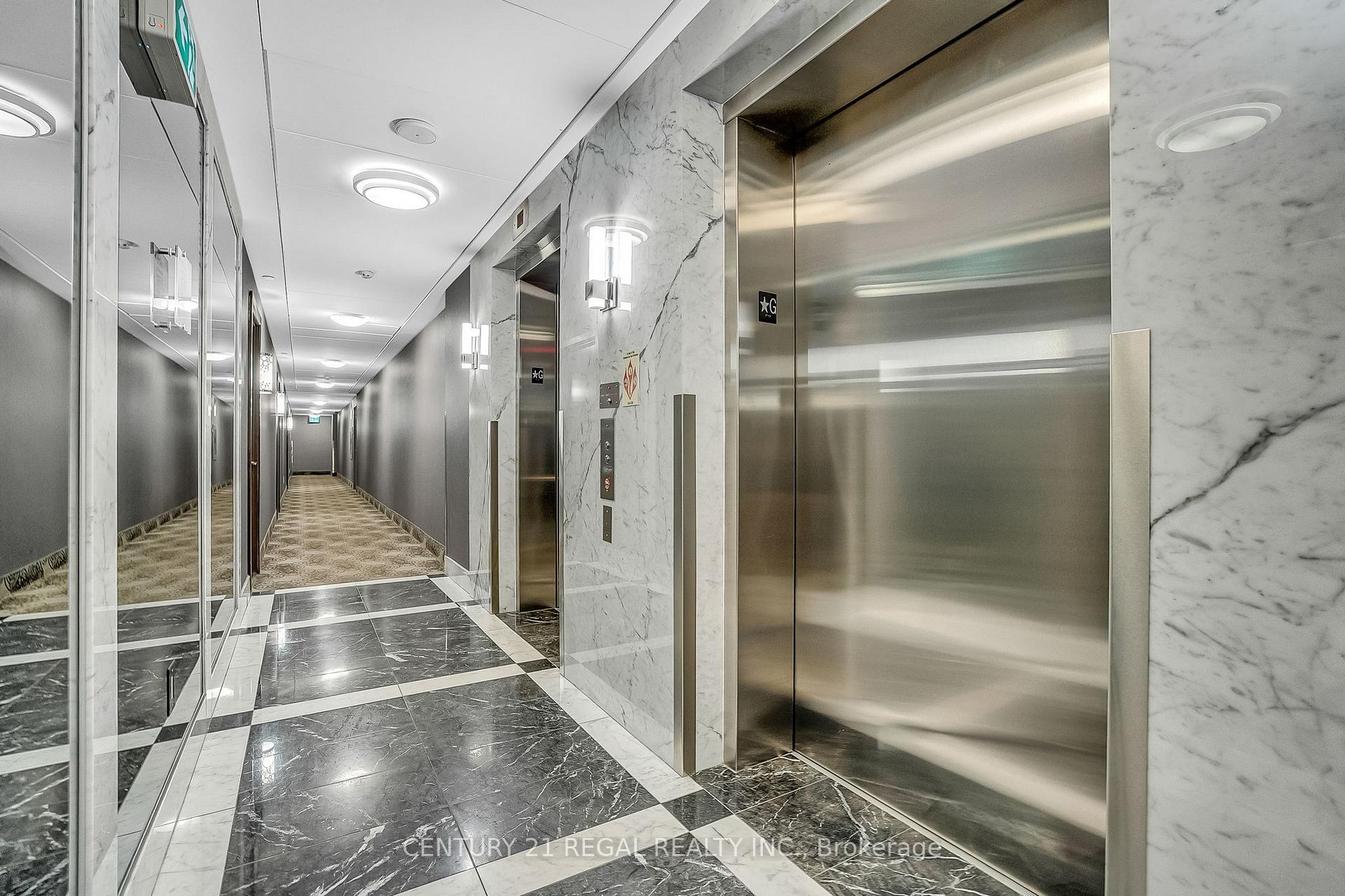 Photo 6 of Unit PH10, 7608 Yonge Street, Vaughan, Crestwood-Springfarm-Yorkhill — HOMEH