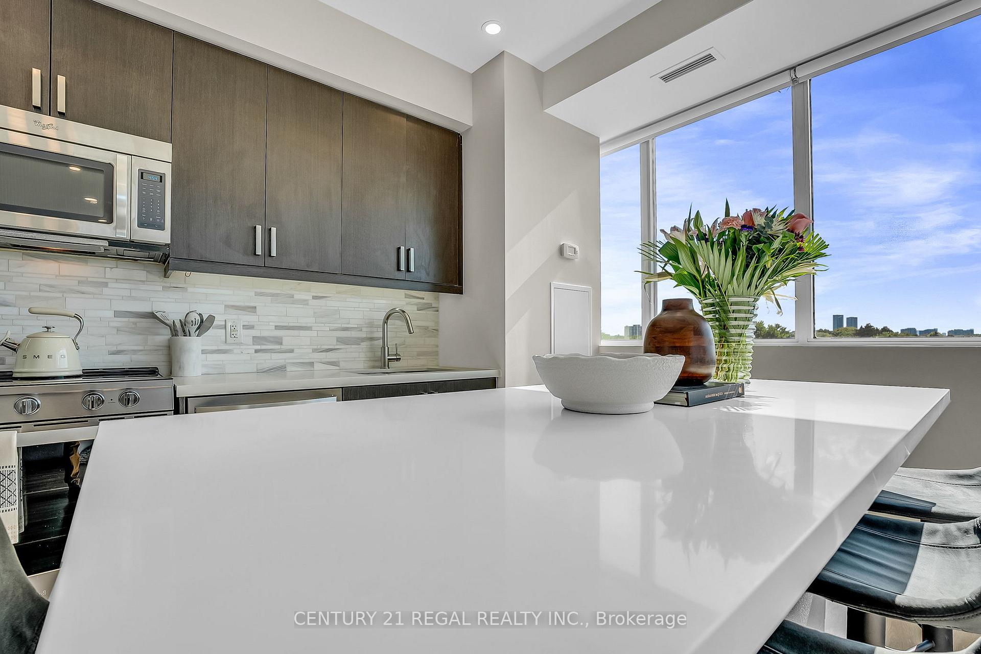 Photo 17 of Unit PH10, 7608 Yonge Street, Vaughan, Crestwood-Springfarm-Yorkhill — HOMEH