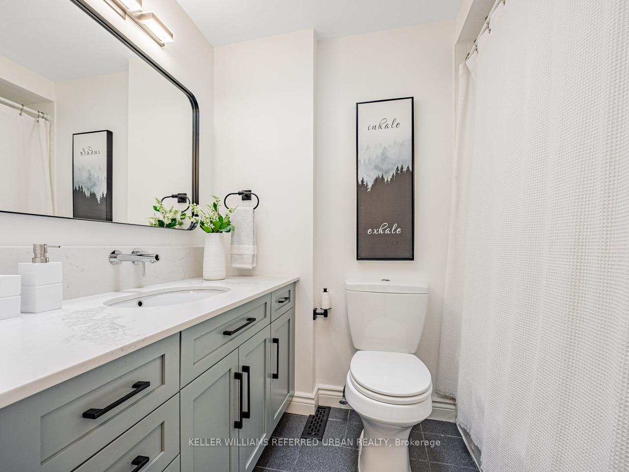 Photo 17 of 22 Valifor Place N, Toronto, Greenwood-Coxwell — HOMEH