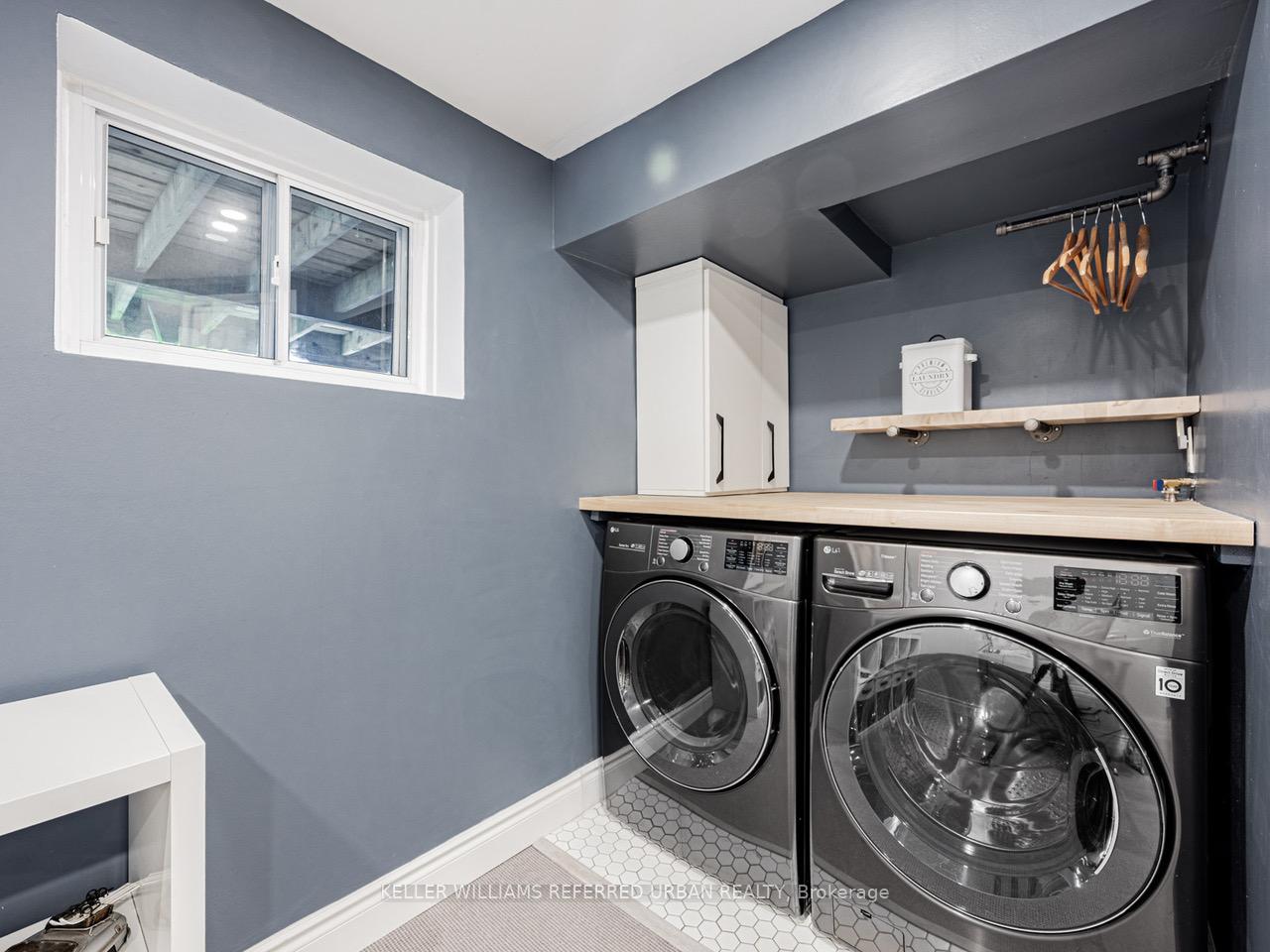 Photo 21 of 22 Valifor Place N, Toronto, Greenwood-Coxwell — HOMEH