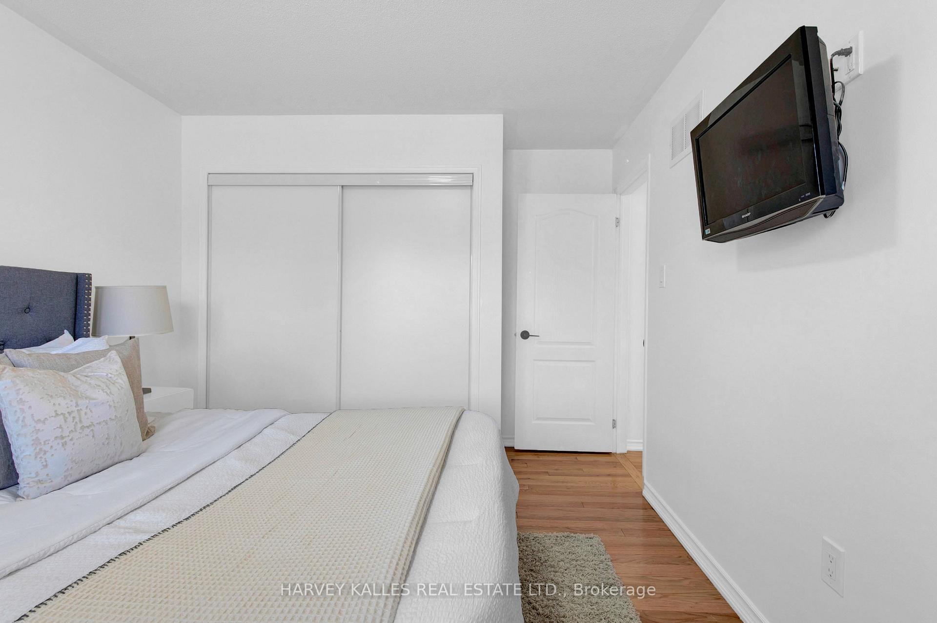 Photo 54 of 41 Galea Drive, Ajax, Central East — HOMEH