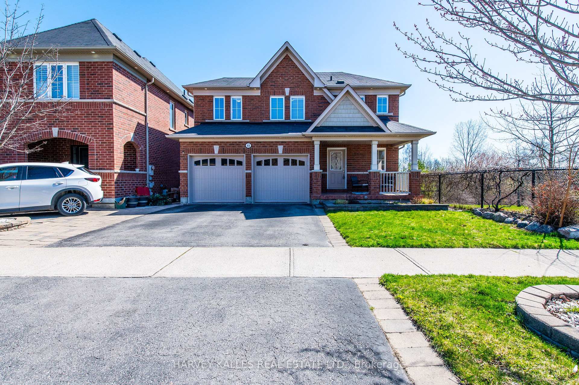 Photo 3 of 41 Galea Drive, Ajax, Central East — HOMEH