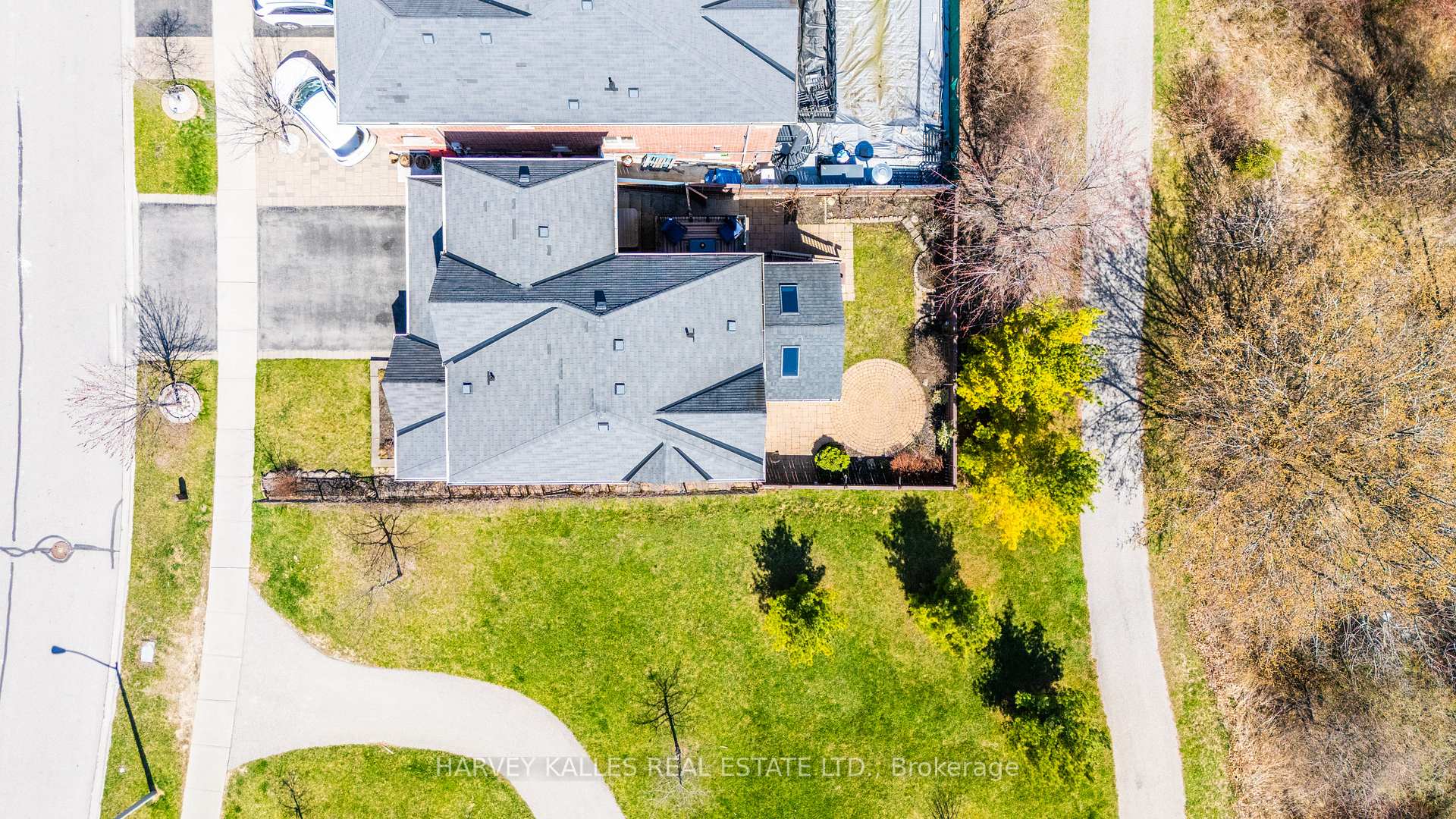 Photo 7 of 41 Galea Drive, Ajax, Central East — HOMEH