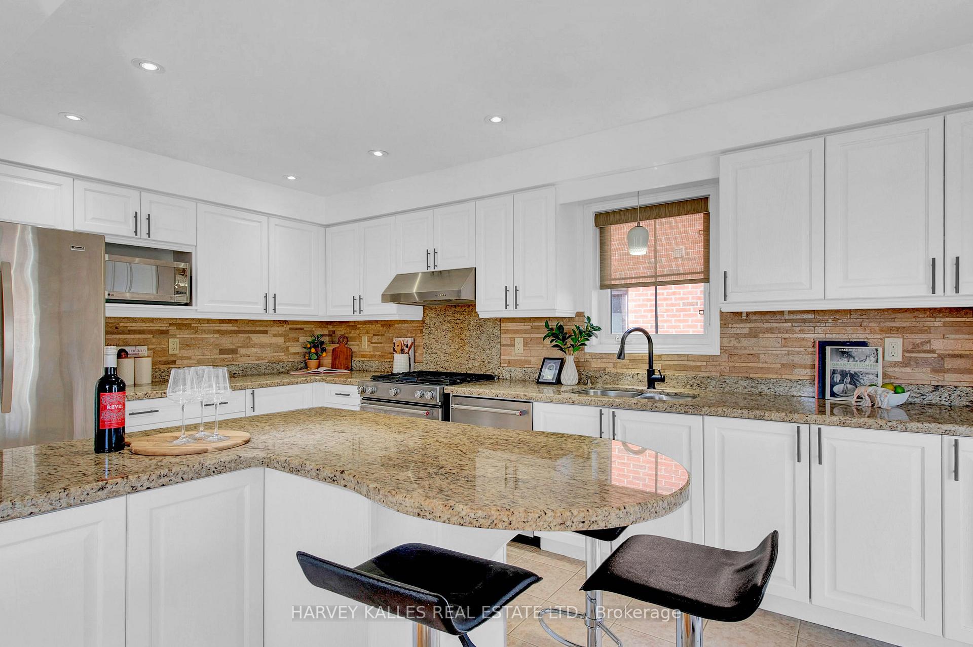 Photo 64 of 41 Galea Drive, Ajax, Central East — HOMEH