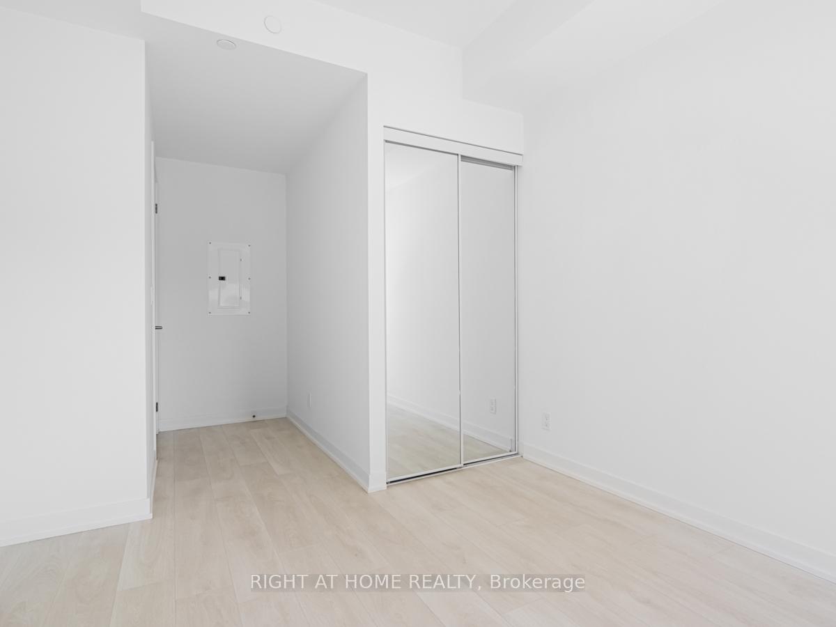 Photo 17 of Unit 106, 7950 Bathurst Street, Vaughan, Beverley Glen — HOMEH